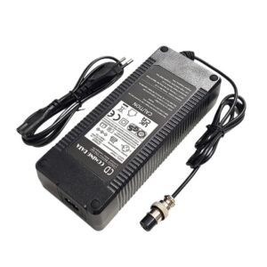 Cargador Patinete 58,8V 2A Conector GX16