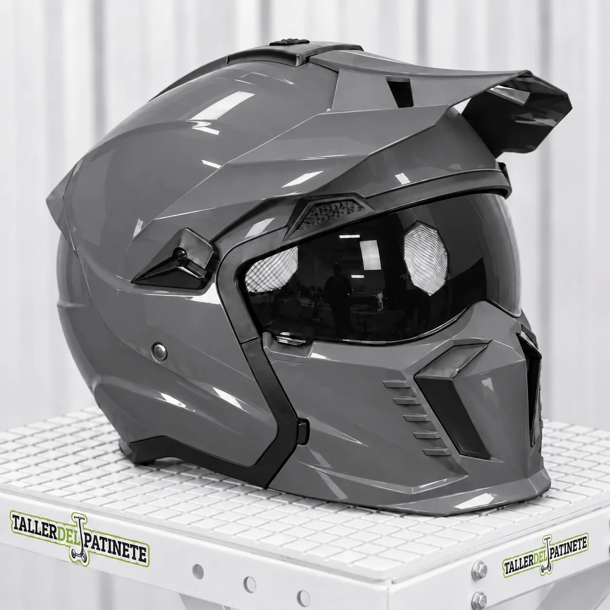 Casco Street FRV Gris Brillo Homologado DGT Casco Street FRV Gris Brillo Homologado DGT