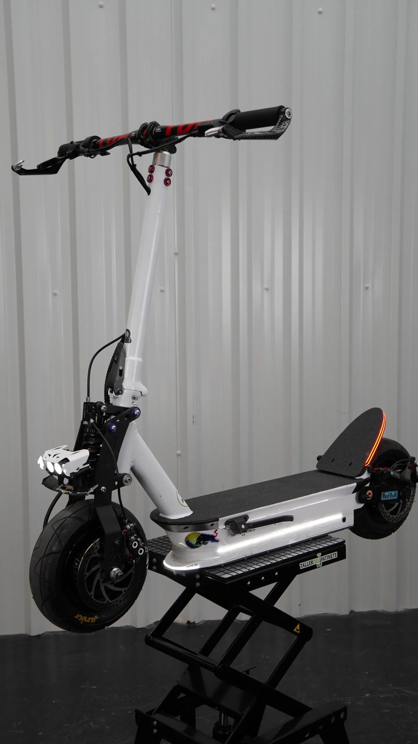 SmartGyro K2 tuneado en Taller del Patinete