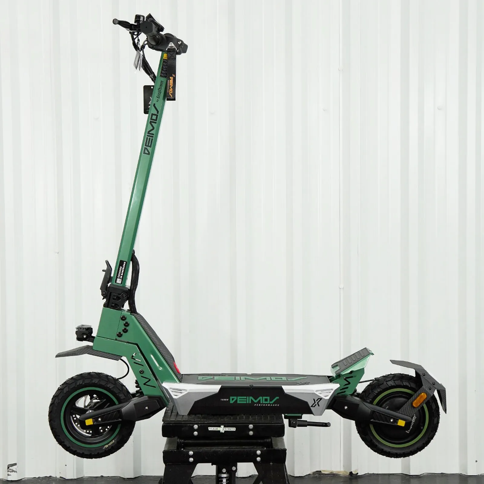 Patinete Eléctrico Ecoxtrem Deimos Homologado DGT Patinete Eléctrico Ecoxtrem Deimos Homologado DGT