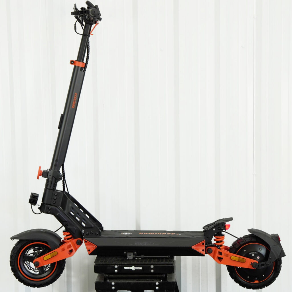 Patinete El&eacute;ctrico Kamikaze K1 Homologado DGT